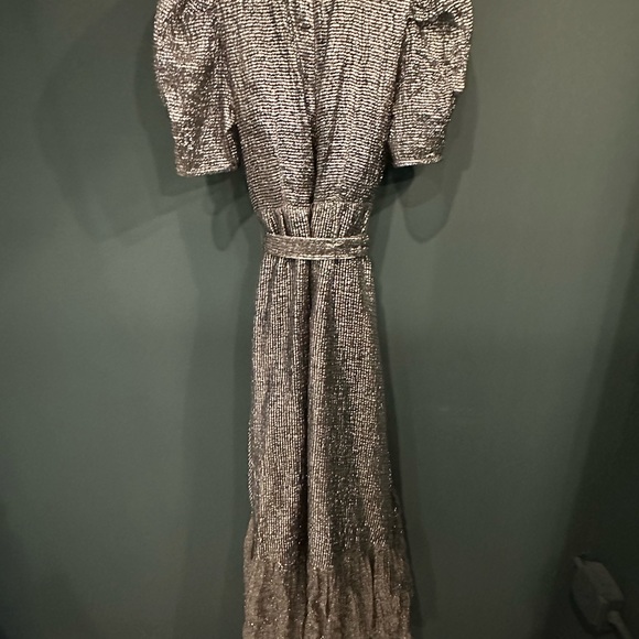 Hunter Bell Rebekah dress in metallic silver with puff sleeves and sash - Picture 3 of 3